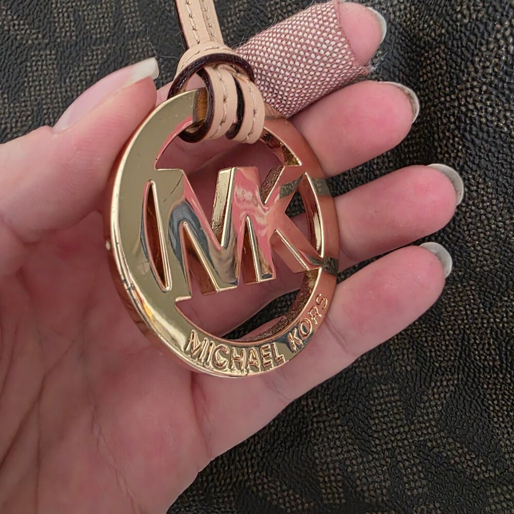 Grayson Satchel - Picture 10 of 14